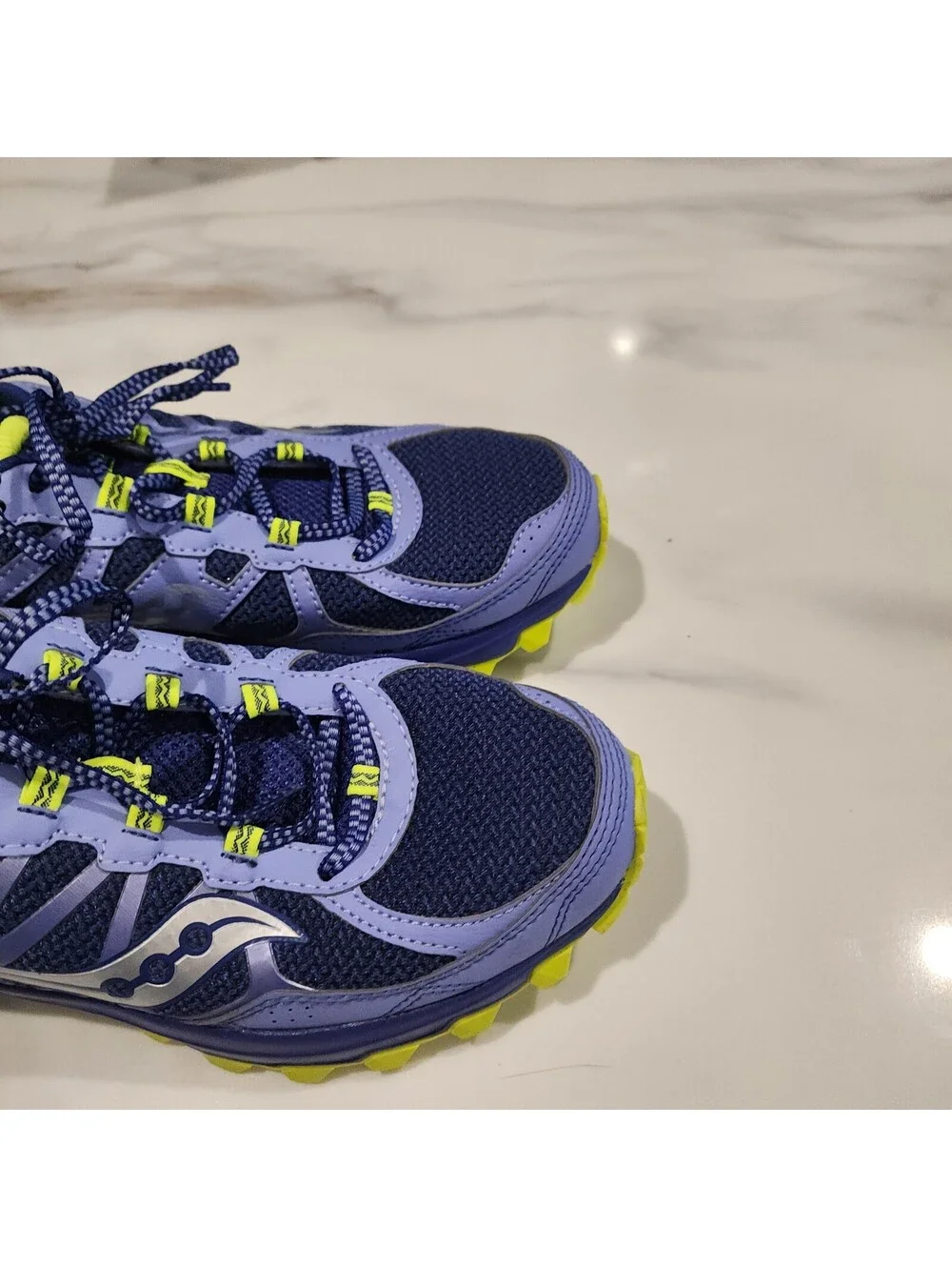 Saucony womans Trail Running Shoes Size 10 Blue and Yellow